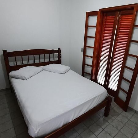 Apartamento Ubatuba 2 Dormitorios エクステリア 写真