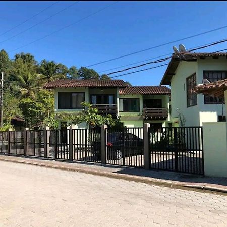 Apartamento Ubatuba 2 Dormitorios エクステリア 写真